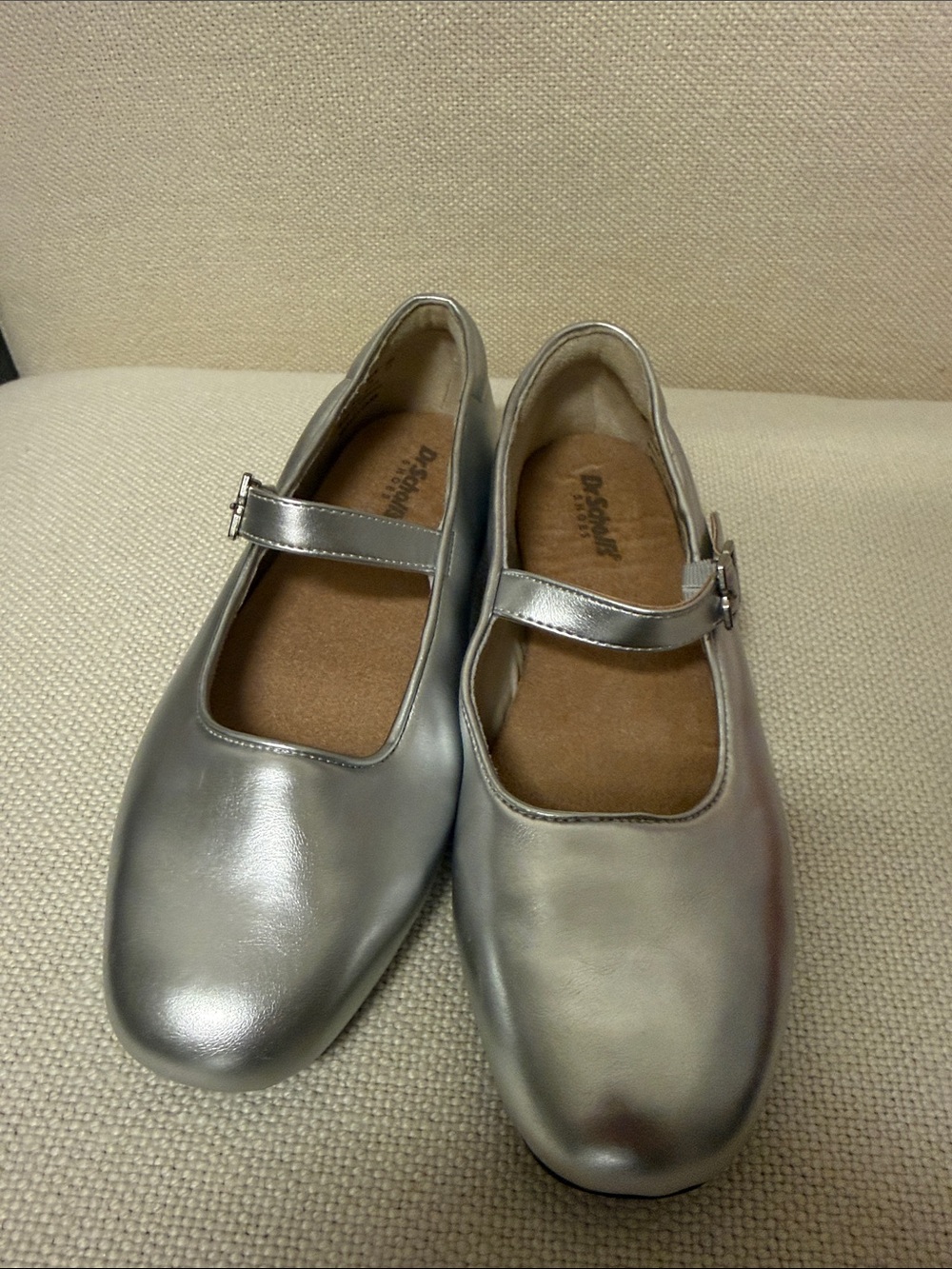 Dr. Scholl's Metallic Silver Mary Jane Flats. New without tags